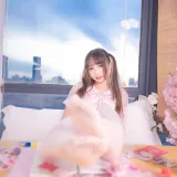 神楽坂真冬《第三季 序号22：《特別なことに》绳の特辑》主题写真：150张全套美图，含2个视频