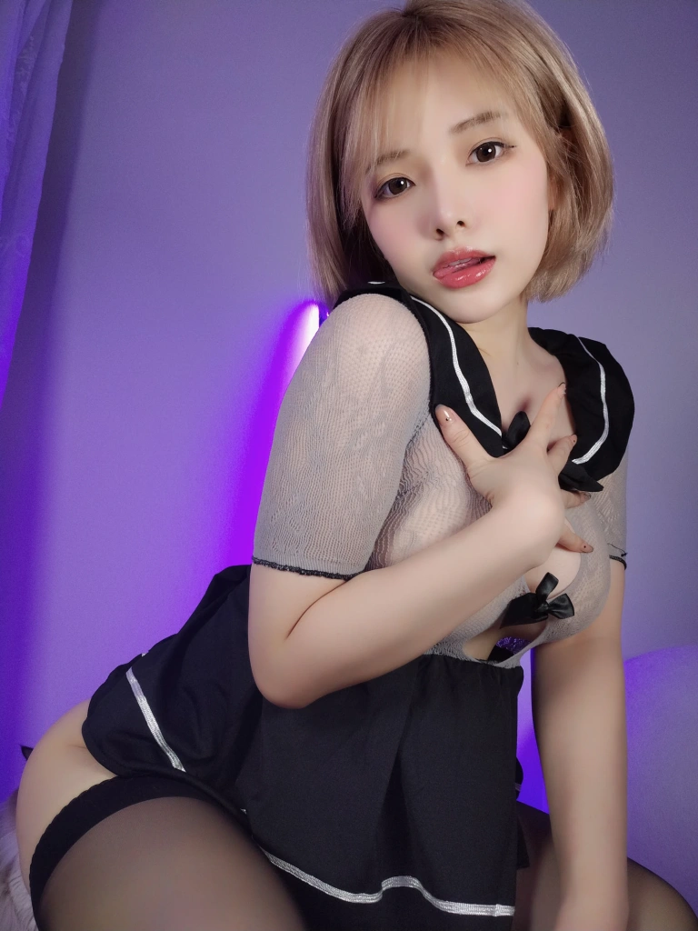 雯仔不讲道理《网纱JK》主题写真：36张全套美图