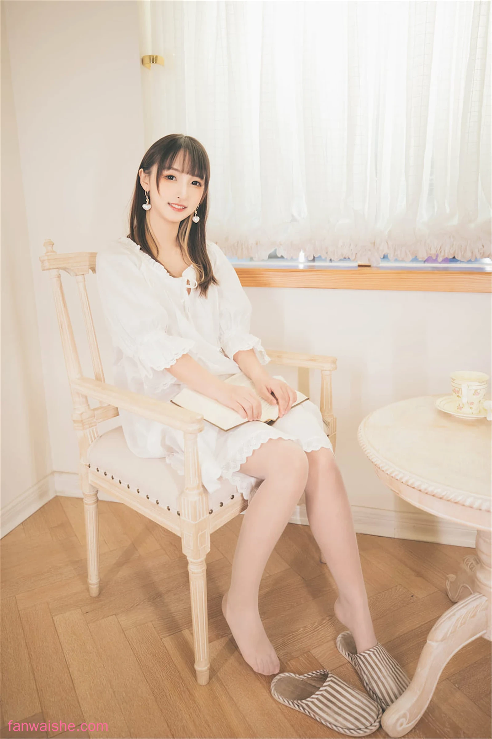神楽坂真冬 神楽坂真冬 NO.72 - 第三季 序号23 ：《許しの日》苦行修女