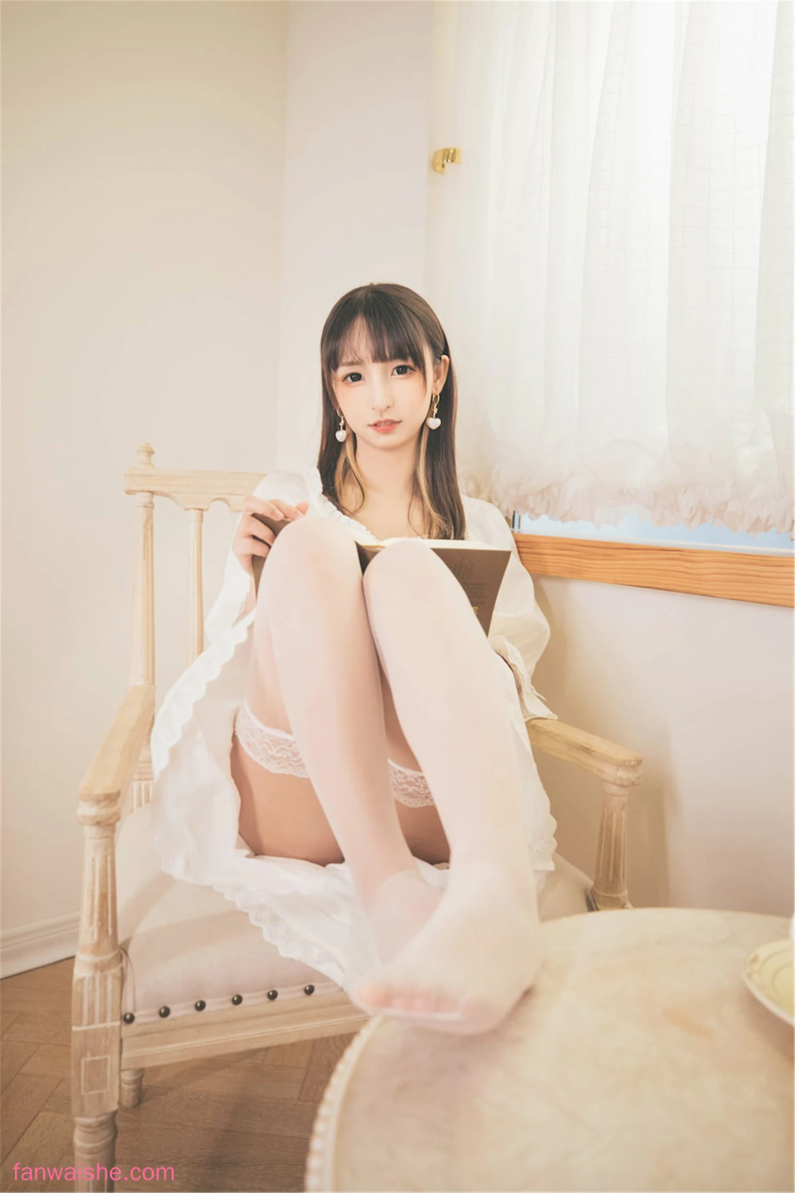 神楽坂真冬 神楽坂真冬 NO.72 - 第三季 序号23 ：《許しの日》苦行修女