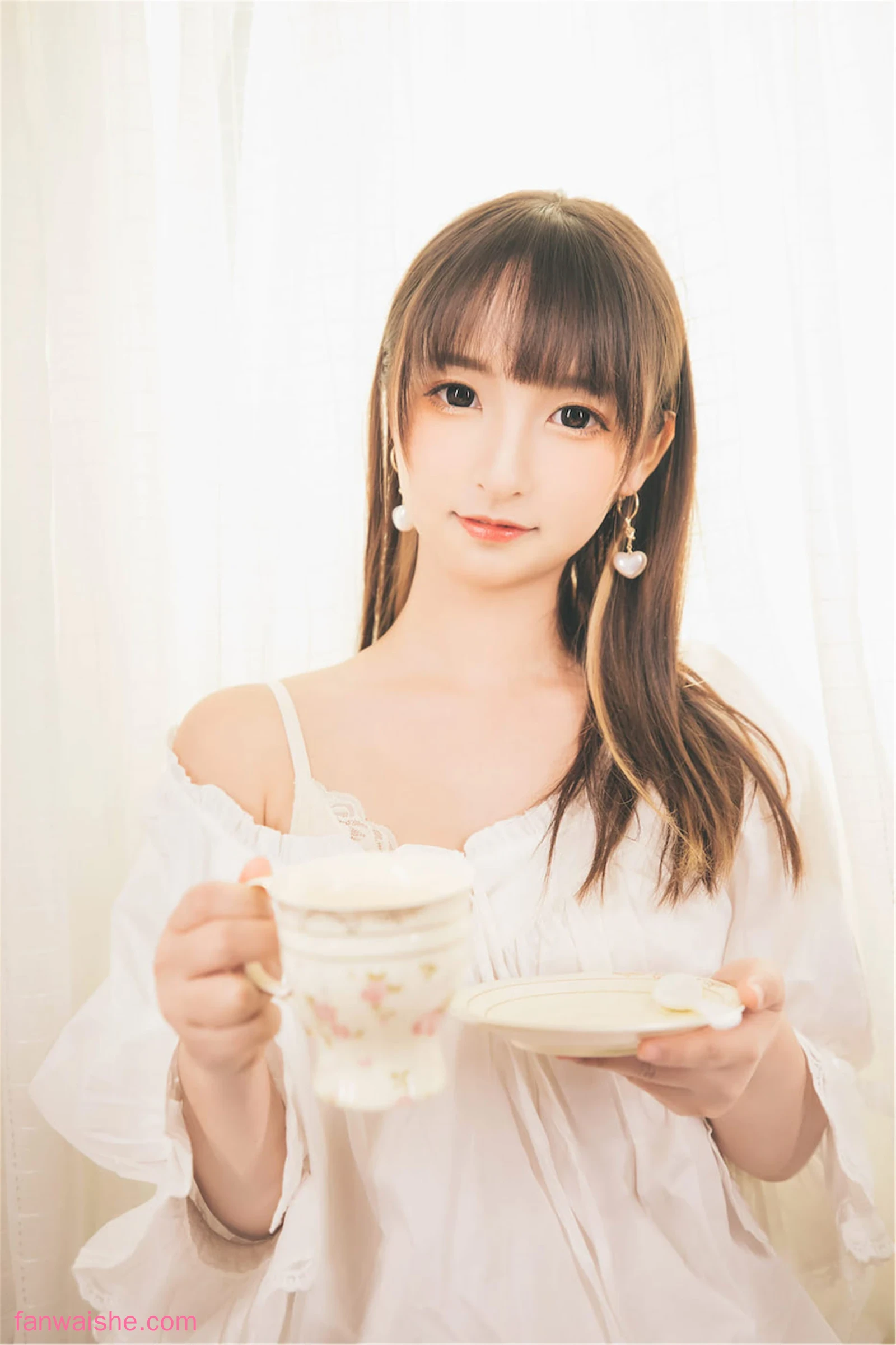 神楽坂真冬 神楽坂真冬 NO.72 - 第三季 序号23 ：《許しの日》苦行修女