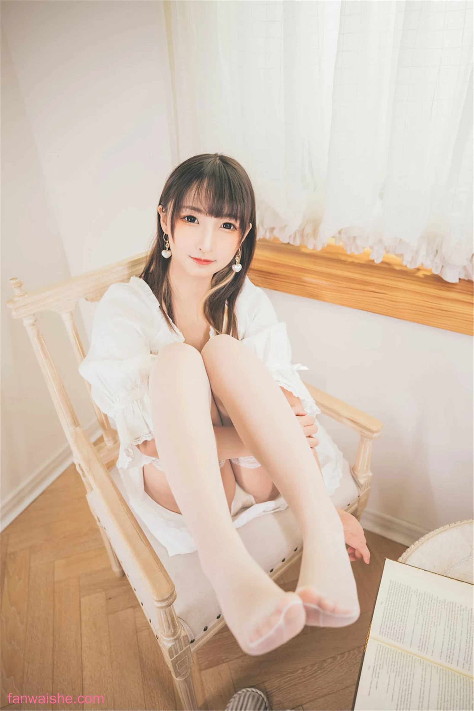 神楽坂真冬 神楽坂真冬 NO.72 - 第三季 序号23 ：《許しの日》苦行修女