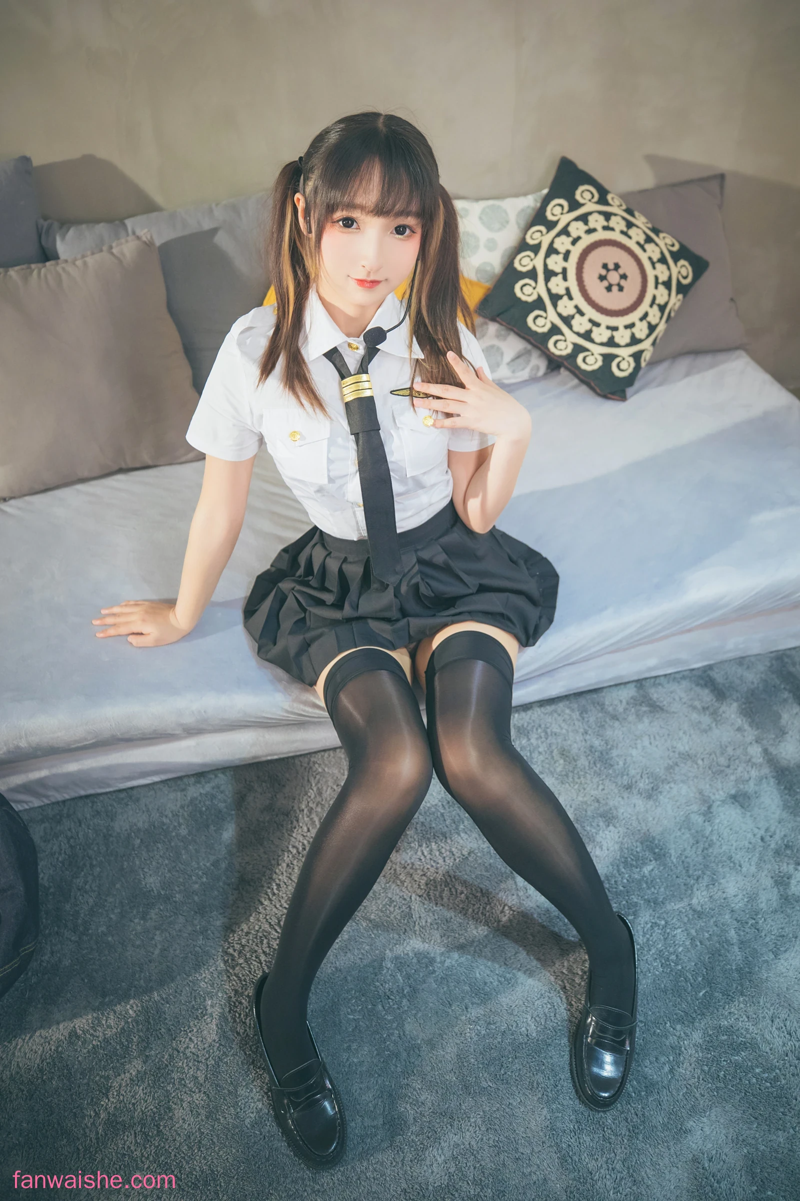 神楽坂真冬 神楽坂真冬 NO.73 - 第三季 序号24：「お帰りなさい、指揮官」