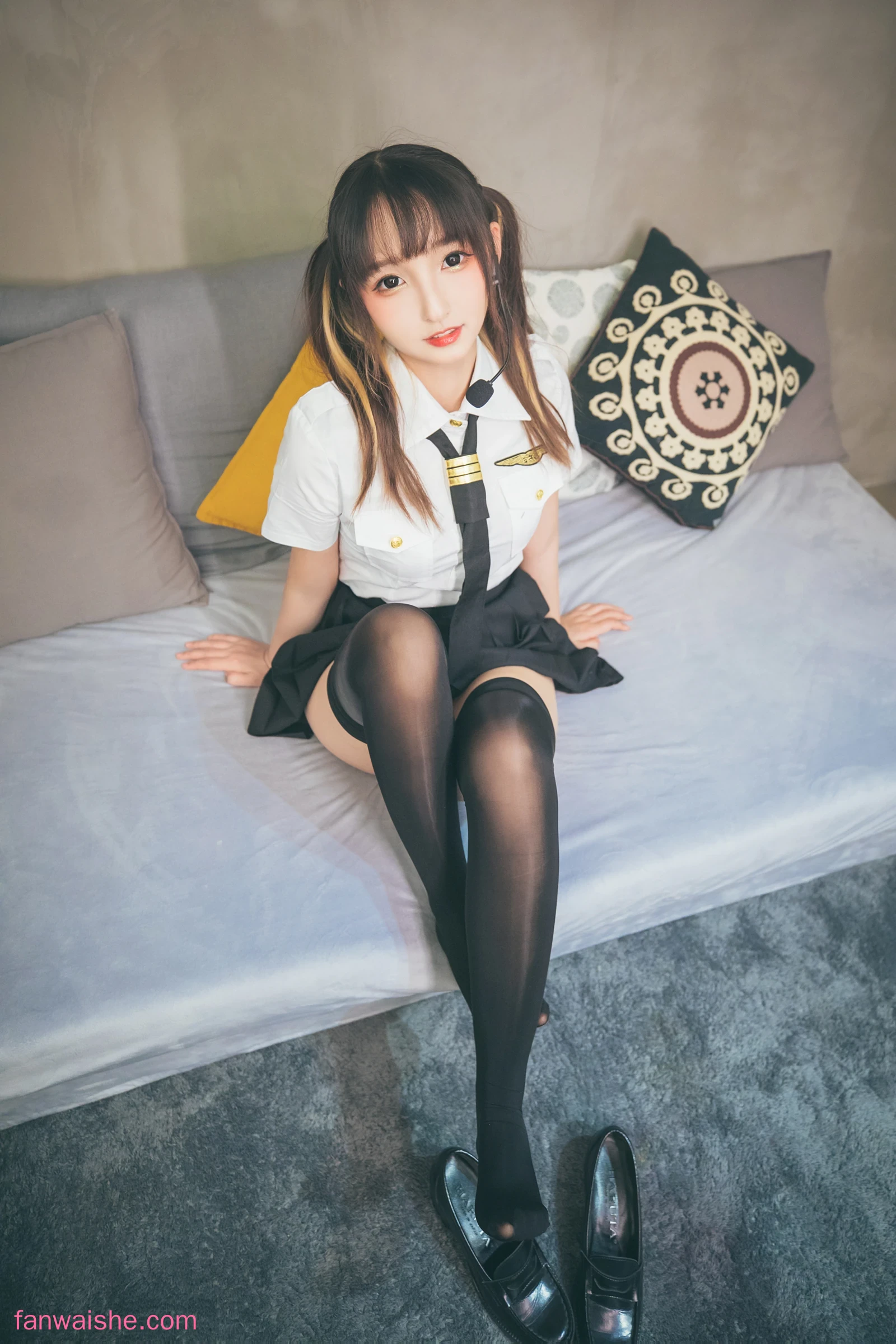 神楽坂真冬 神楽坂真冬 NO.73 - 第三季 序号24：「お帰りなさい、指揮官」