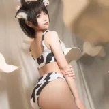 蠢沫沫《花花牛》主题写真：40张全套美图