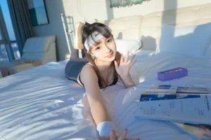 神楽坂真冬《第三季 序号26：健身主题《温度の香り》》主题写真：150张全套美图，含2个视频