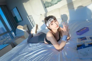 神楽坂真冬《第三季 序号26：健身主题《温度の香り》》主题写真：150张全套美图，含2个视频