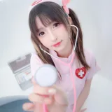 神楽坂真冬《第三季 序号27：白丝护士《心身バランス》》主题写真：150张全套美图，含2个视频