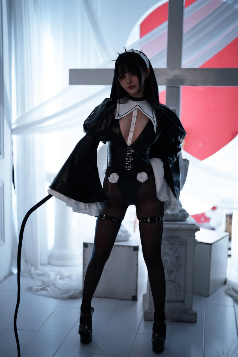 桜井宁宁《皮衣修女》主题写真：60张全套美图