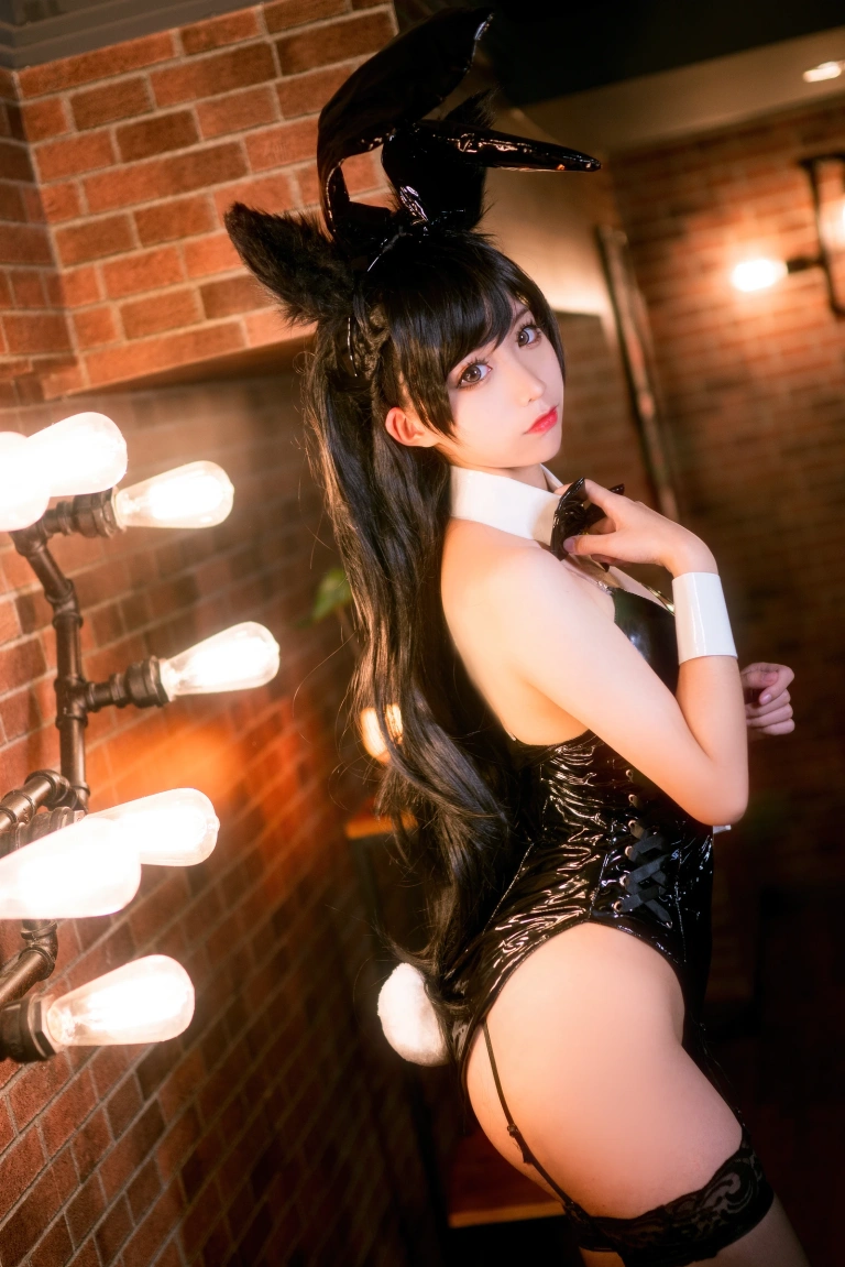 蠢沫沫《爱宕兔女郎》主题写真：40张全套美图