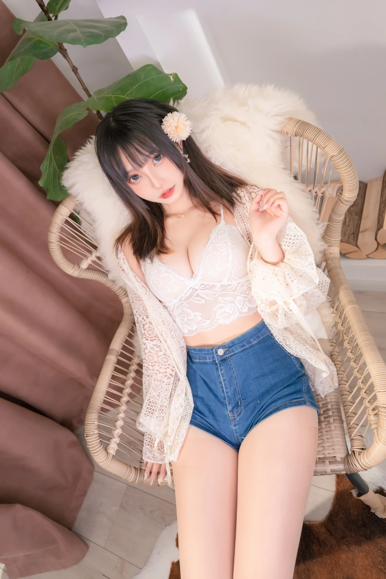 神楽坂真冬《第三季 序号31：牛仔裤女孩《牛仔狂热》》主题写真：150张全套美图，含2个视频