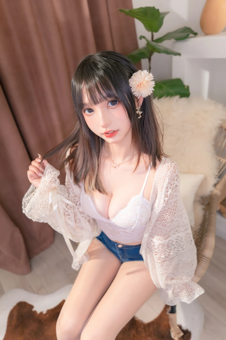 神楽坂真冬《第三季 序号31：牛仔裤女孩《牛仔狂热》》主题写真：150张全套美图，含2个视频