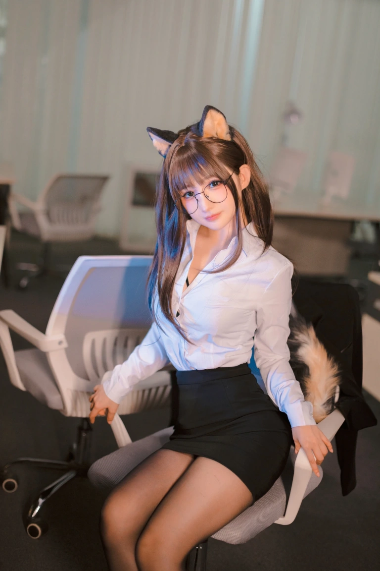 桜井宁宁《柴犬秘书》主题写真：58张全套美图