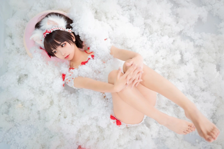 蠢沫沫《私房》主题写真：84张全套美图