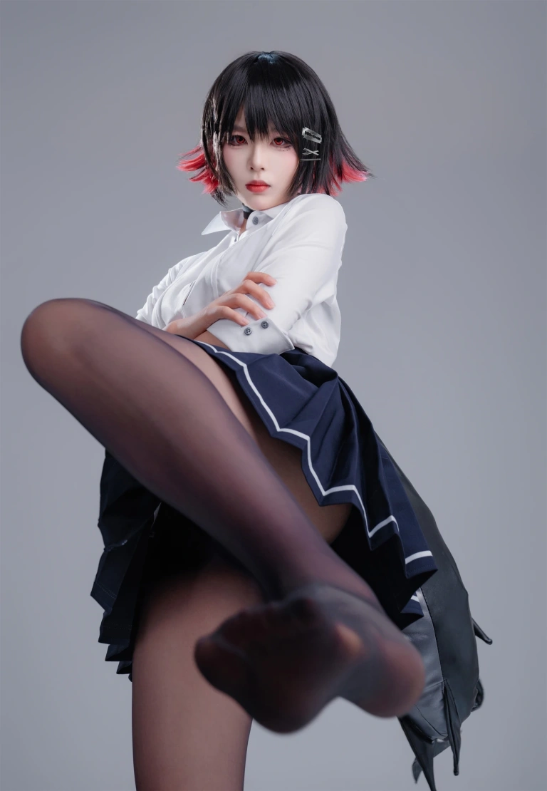 轩萧学姐《NO.84 – 绝区零 鲨鱼妹JK》主题写真：100张全套美图，含1个视频