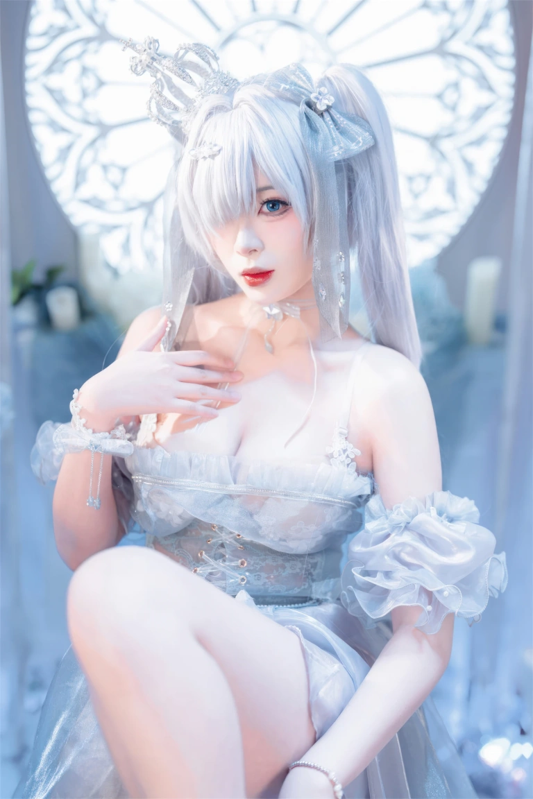 轩萧学姐《NO.86 – Nikke 灰姑娘·水晶公主》主题写真：40张全套美图