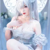 轩萧学姐《NO.86 – Nikke 灰姑娘·水晶公主》主题写真：40张全套美图