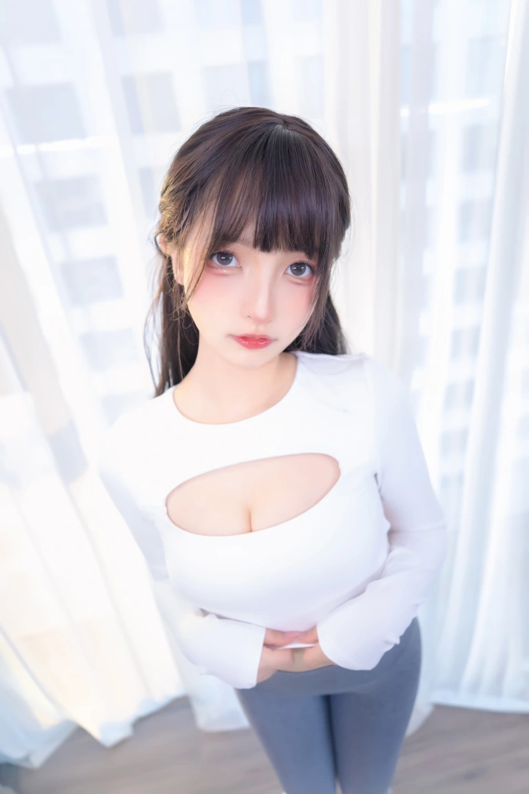神楽坂真冬《第四季 序号5：《瑜伽少女》》主题写真：75张全套美图