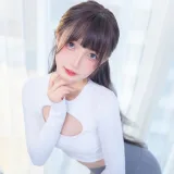 神楽坂真冬《第四季 序号5：《瑜伽少女》》主题写真：75张全套美图
