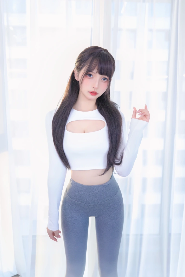 神楽坂真冬《第四季 序号5：《瑜伽少女》》主题写真：75张全套美图