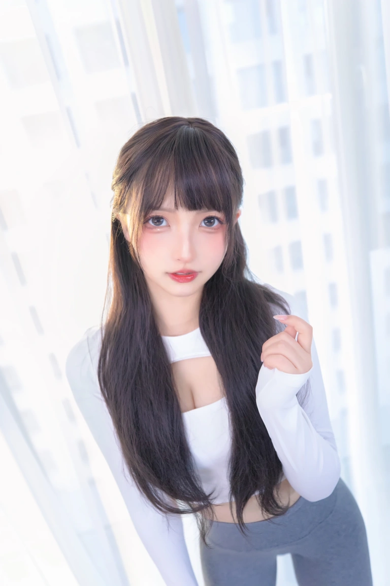 神楽坂真冬《第四季 序号5：《瑜伽少女》》主题写真：75张全套美图