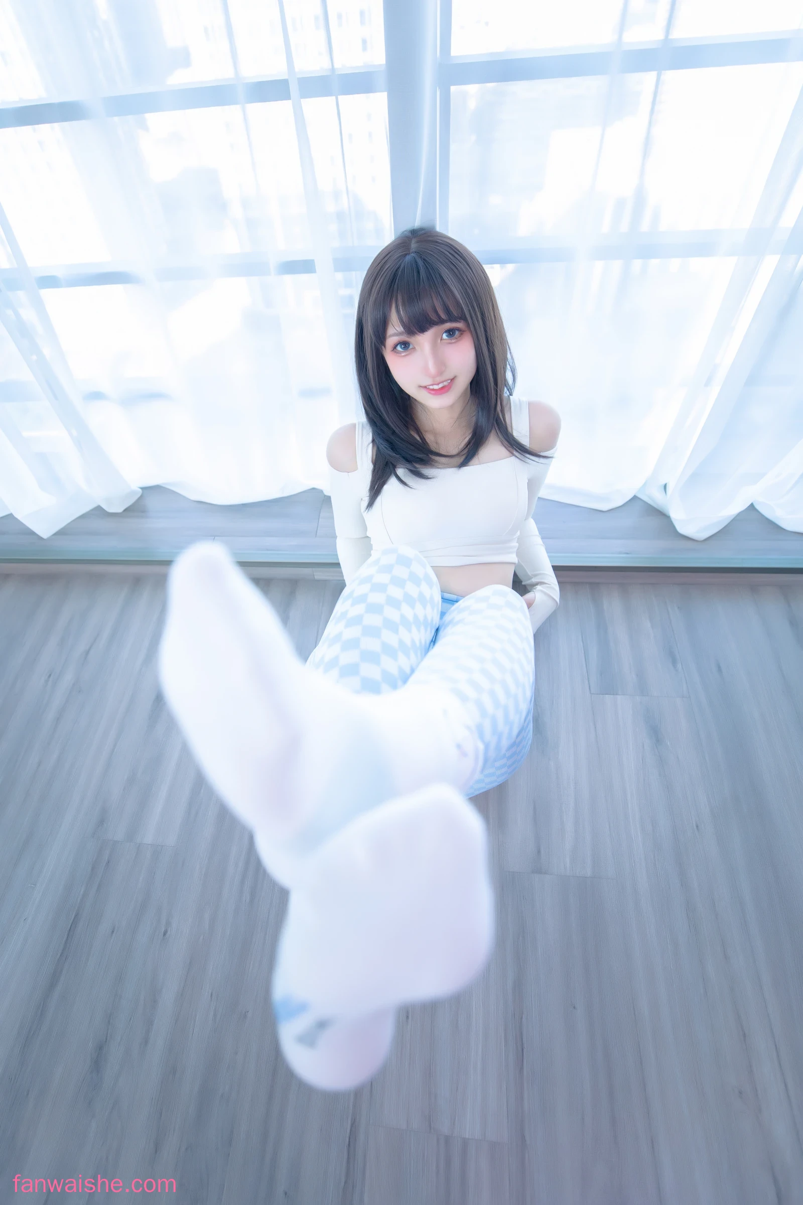 神楽坂真冬 神楽坂真冬 NO.89 - 第四季 序号7：《蓝白格》