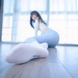 神楽坂真冬《第四季 序号7：《蓝白格》》主题写真：75张全套美图