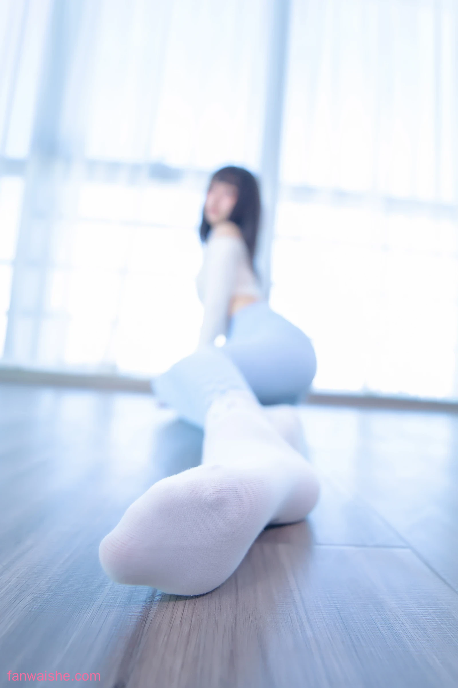 神楽坂真冬 神楽坂真冬 NO.89 - 第四季 序号7：《蓝白格》