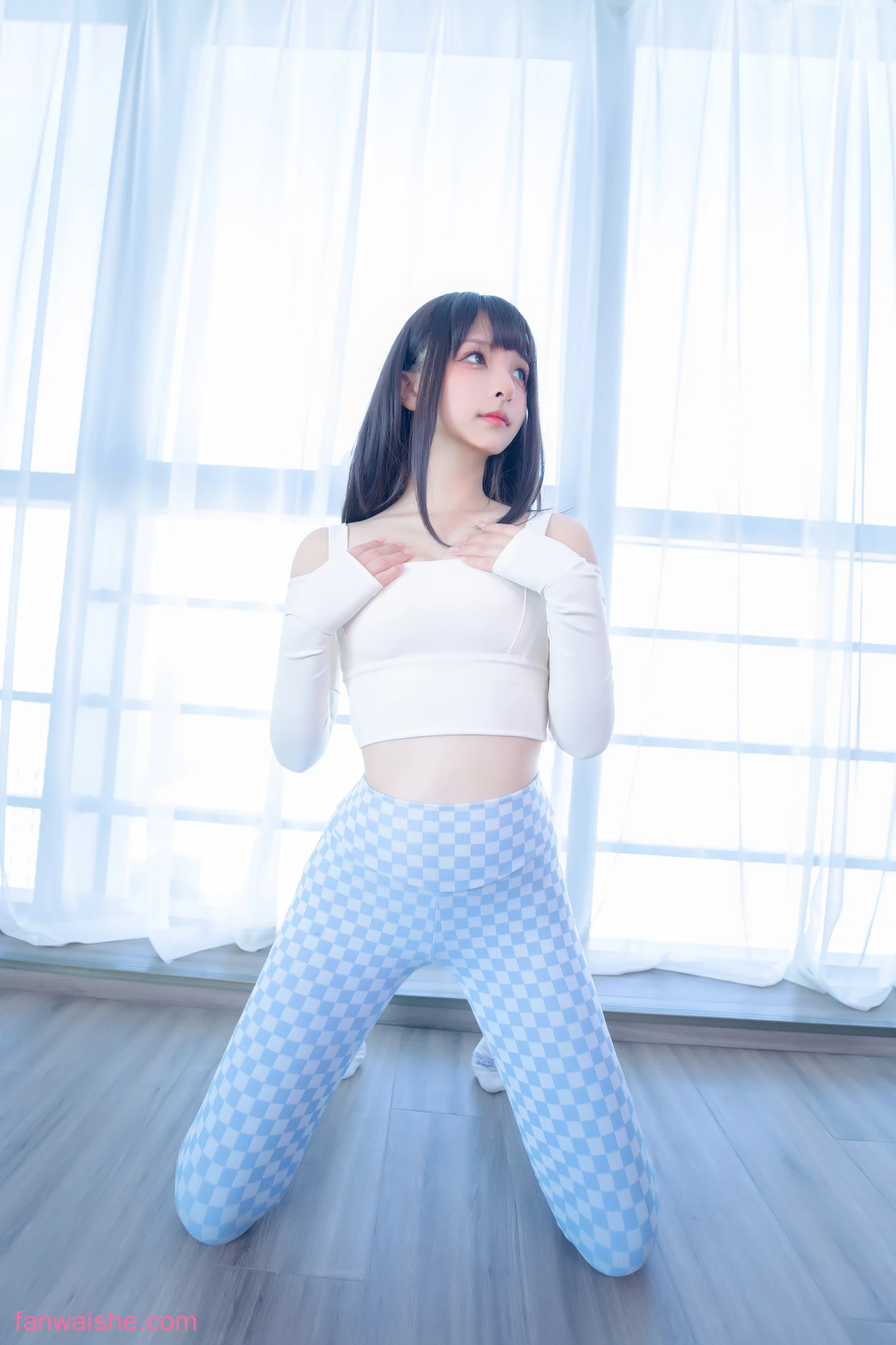 神楽坂真冬 神楽坂真冬 NO.89 - 第四季 序号7：《蓝白格》