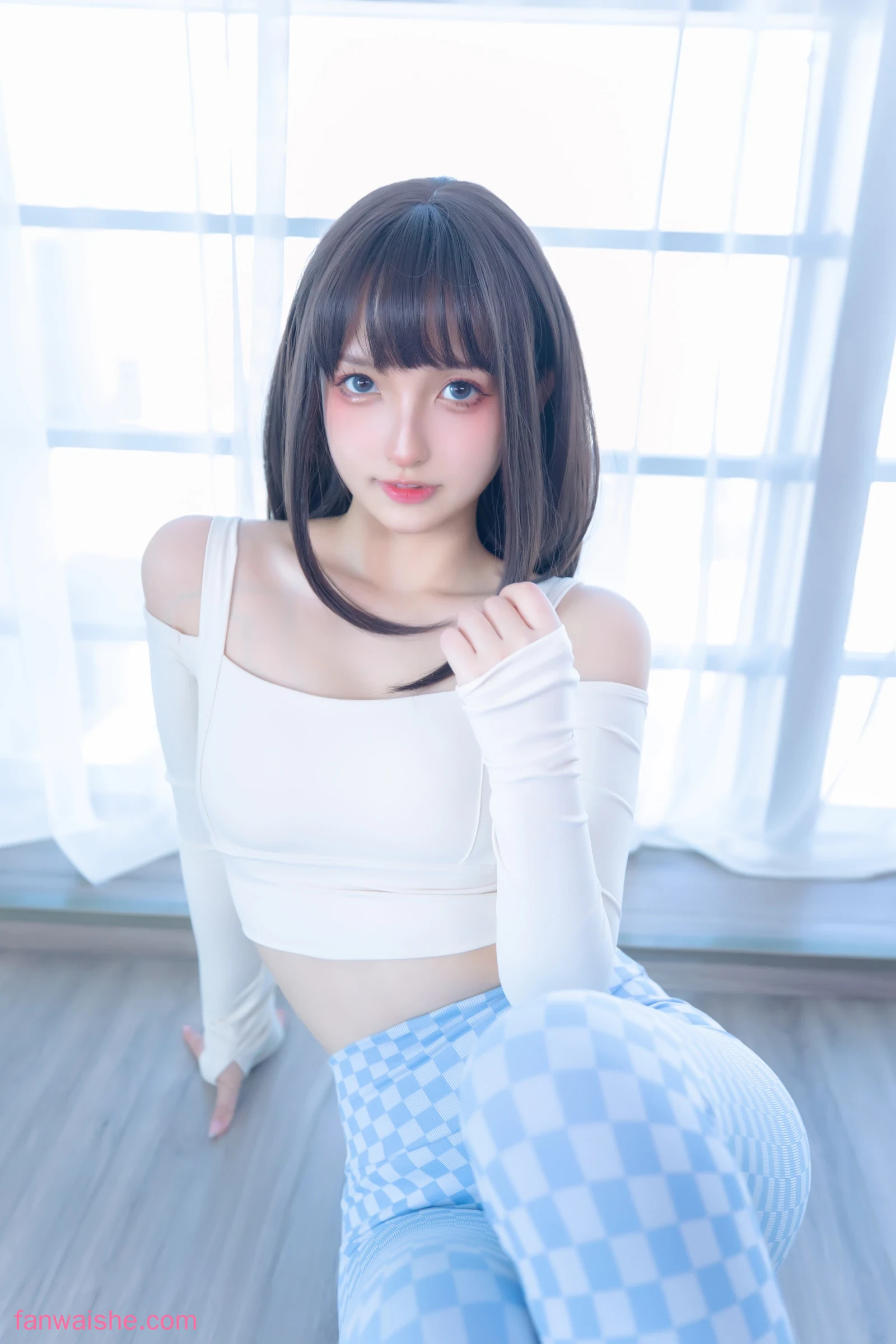 神楽坂真冬 神楽坂真冬 NO.89 - 第四季 序号7：《蓝白格》