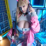 雯仔不讲道理《Nikke 毒蛇》主题写真：36张全套美图