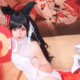 蠢沫沫《爱宕习字》主题写真：40张全套美图