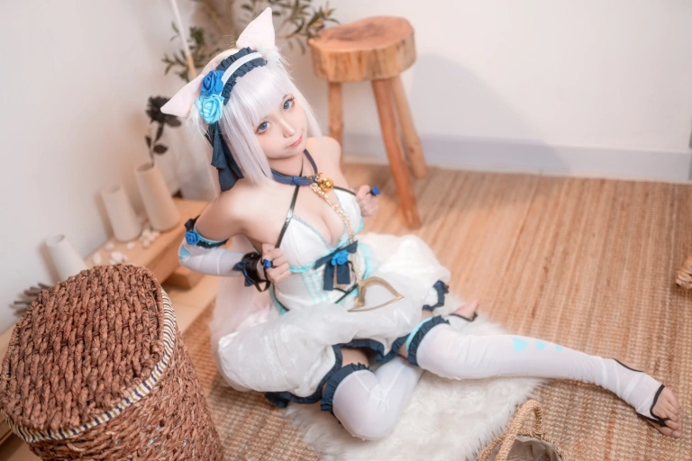 蠢沫沫《香子兰》主题写真：44张全套美图