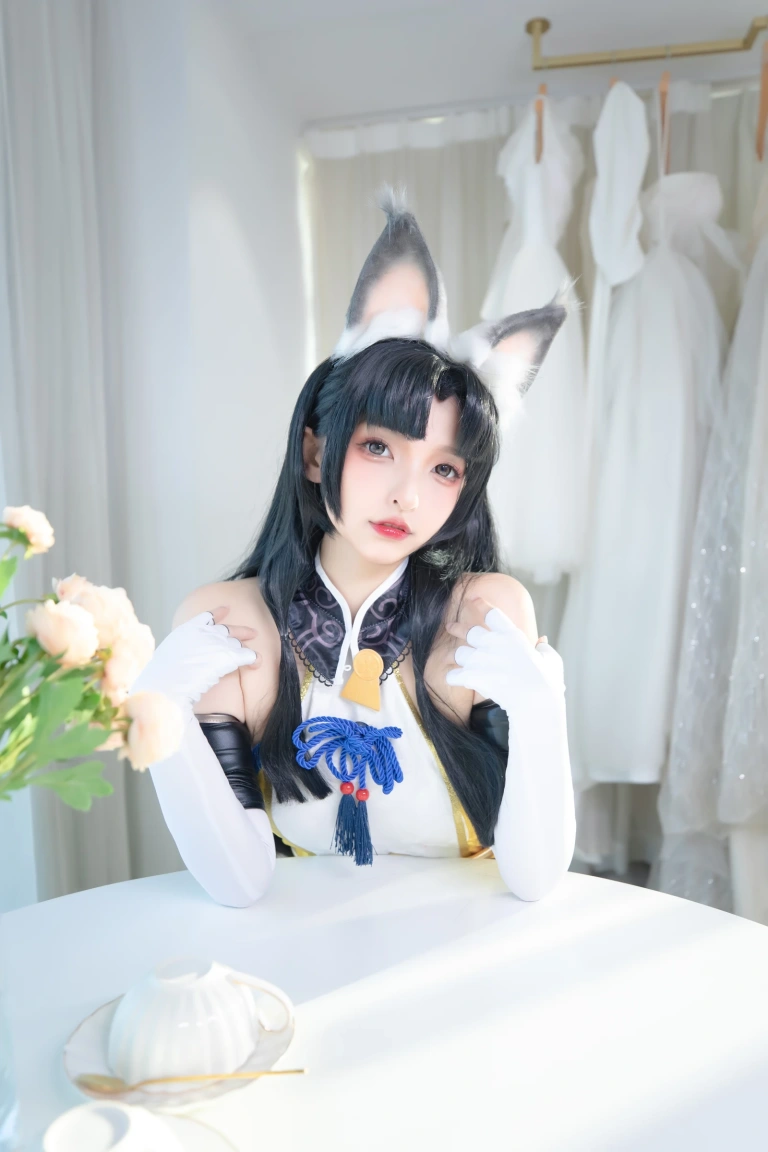 神楽坂真冬《第四季 序号8：《黑丝胡桃》》主题写真：75张全套美图