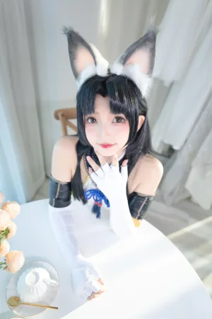 神楽坂真冬《第四季 序号8：《黑丝胡桃》》主题写真：75张全套美图