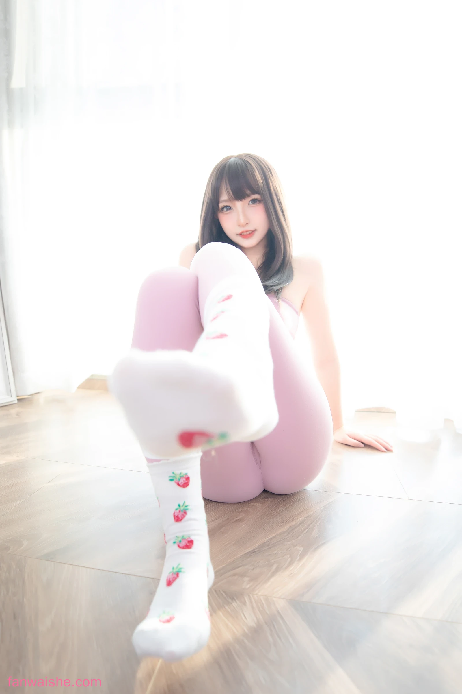 神楽坂真冬 神楽坂真冬 NO.92 - 第四季 序号10：《草莓蜜桃》
