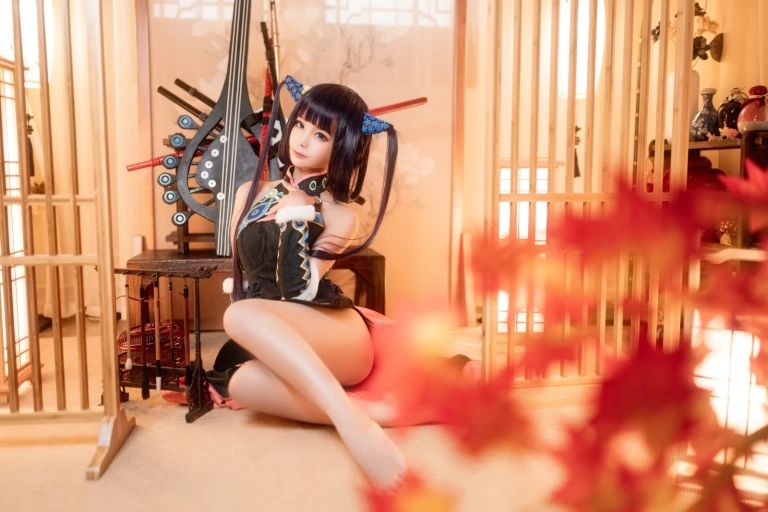 蠢沫沫《杨玉环二破》主题写真：40张全套美图