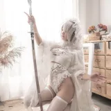 蠢沫沫《尼尔纪元 白花嫁》主题写真：20张全套美图