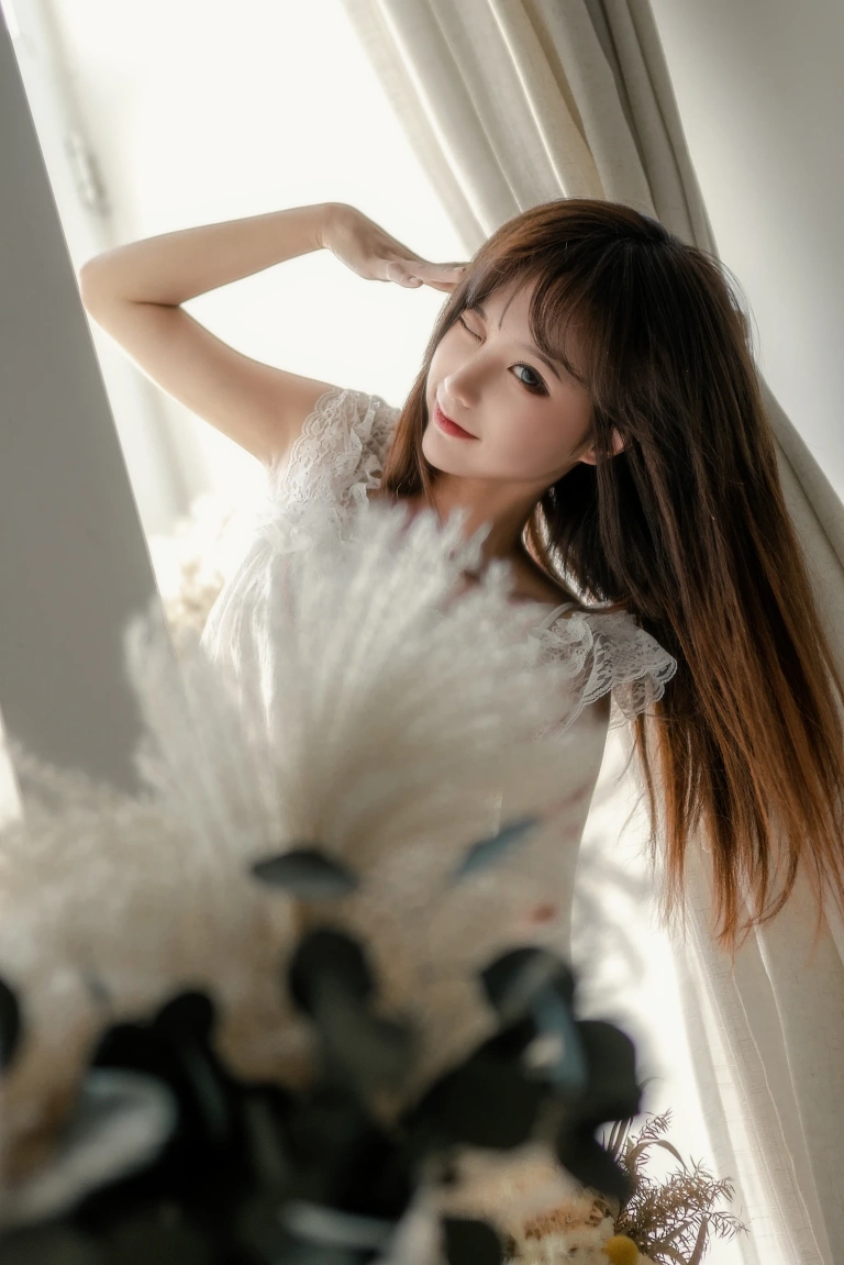 蠢沫沫《大象 白睡衣》主题写真：29张全套美图