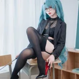 轩萧学姐《NO.97 – 胜利女神：妮姬 普丽瓦蒂 严厉教诲》主题写真：104张全套美图，含1个视频