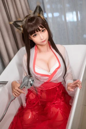蠢沫沫《透明巫女》主题写真：60张全套美图，含1个视频