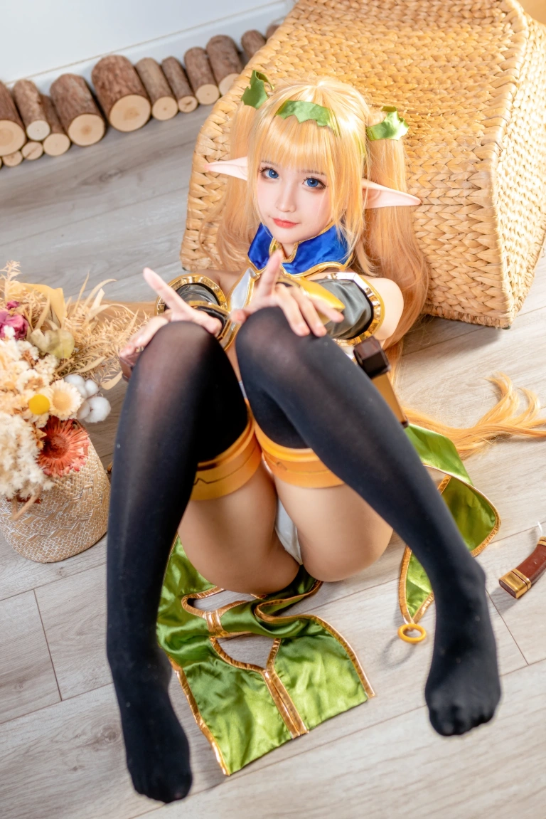 蠢沫沫《精灵村 第二村人》主题写真：40张全套美图