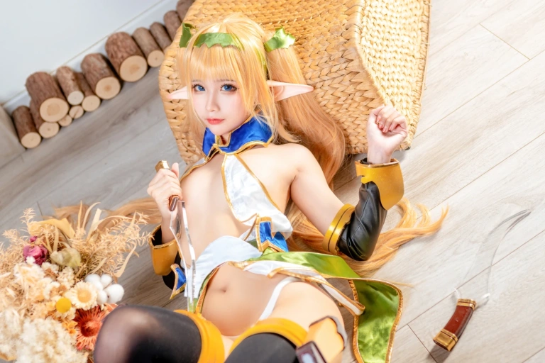 蠢沫沫《精灵村 第二村人》主题写真：40张全套美图