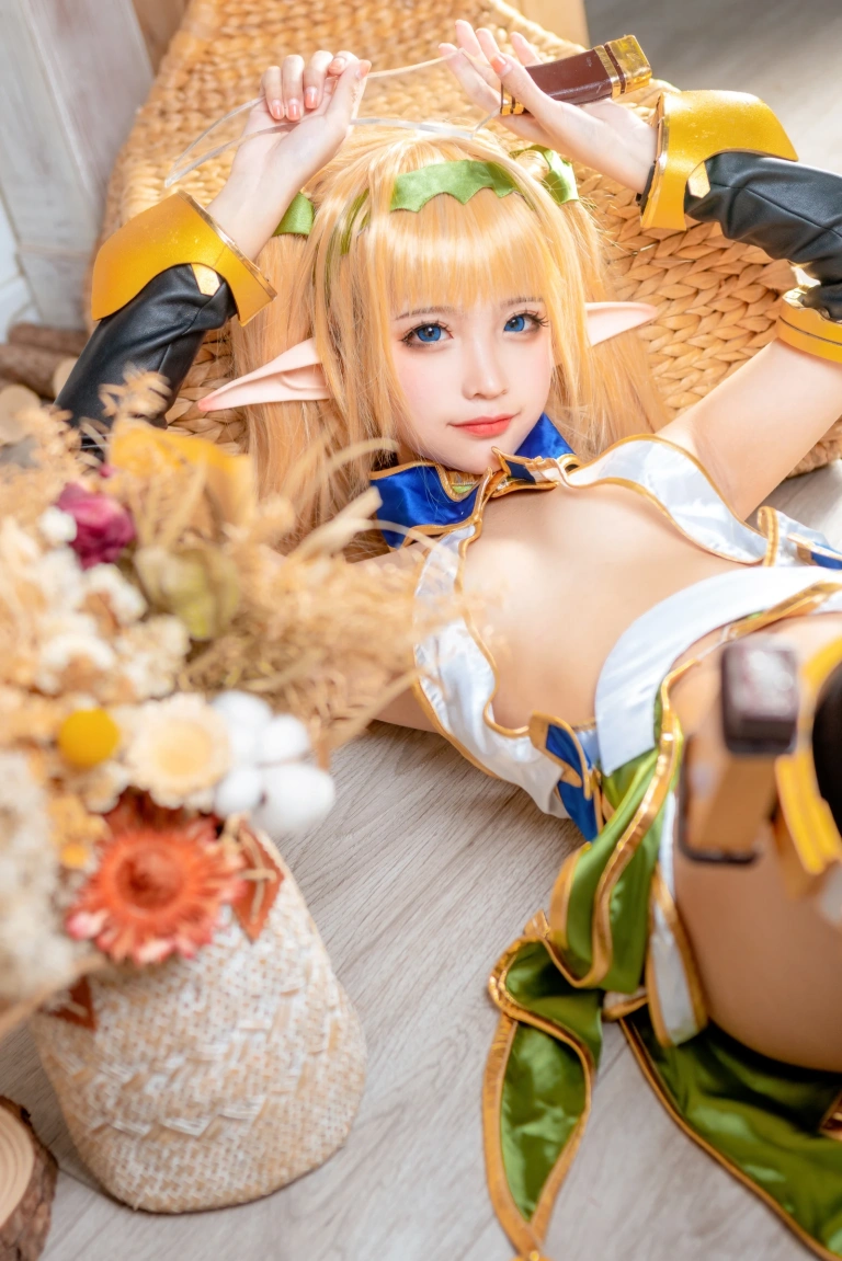 蠢沫沫《精灵村 第二村人》主题写真：40张全套美图