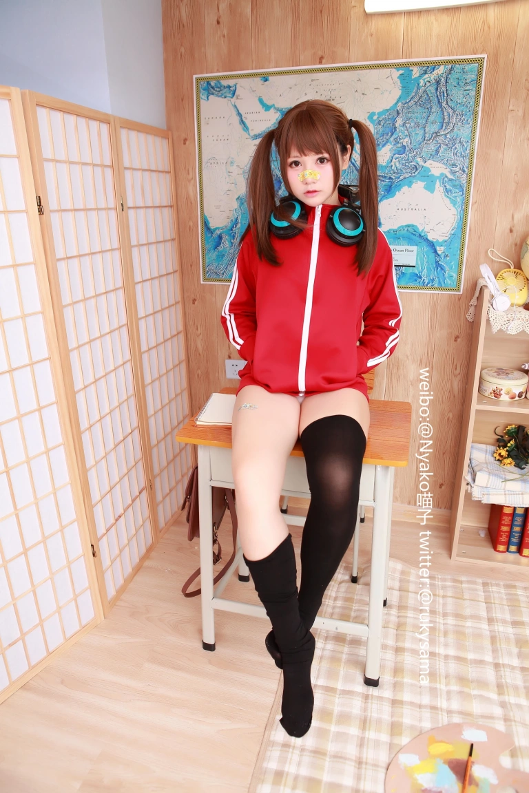 Nyako喵子《高中生02》主题写真：80张全套美图