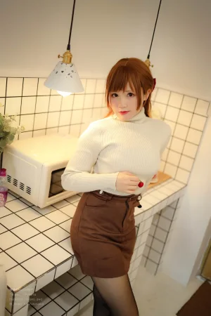 Nyako喵子《妄想彼女との同棲生活》主题写真：139张全套美图，含5个视频