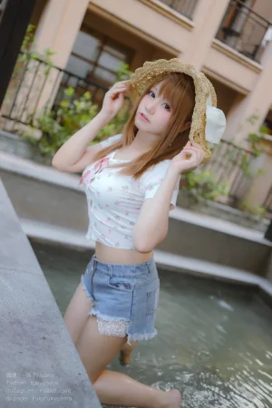 Nyako喵子《温泉旅行》主题写真：225张全套美图，含2个视频