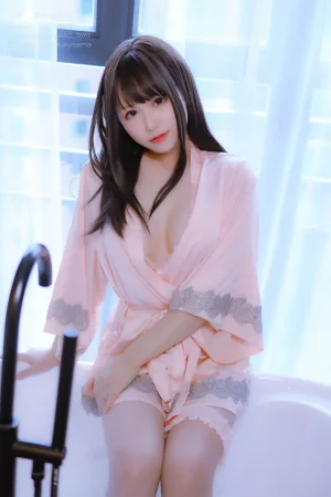 Nyako喵子《妄想彼女との同棲生活》主题写真：205张全套美图，含2个视频