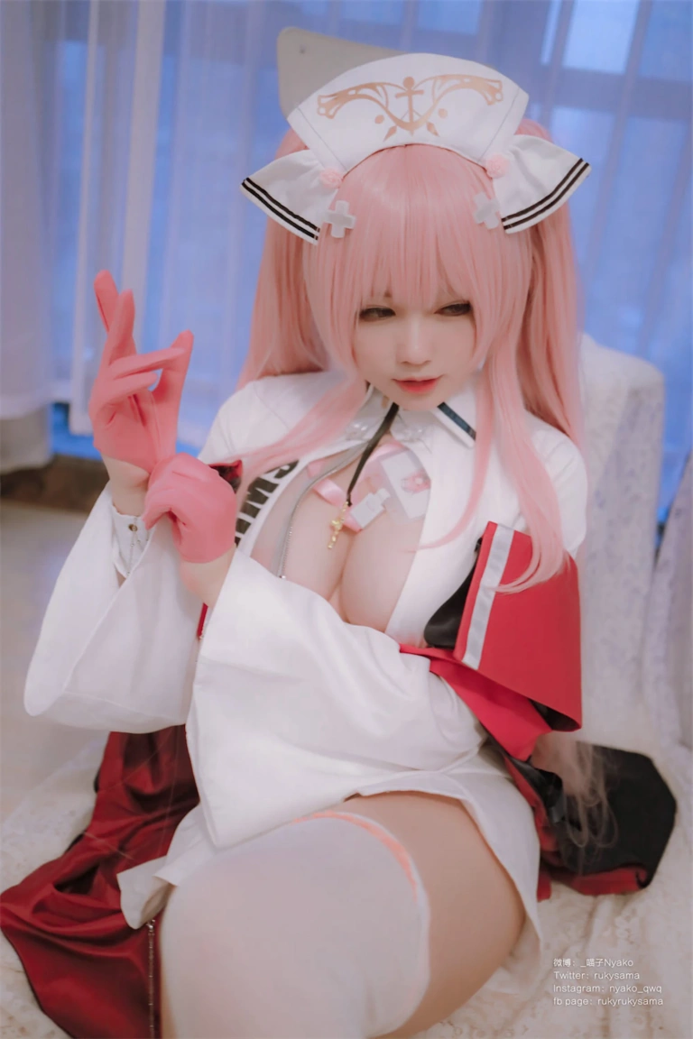 Nyako喵子《英仙座护士》主题写真：65张全套美图