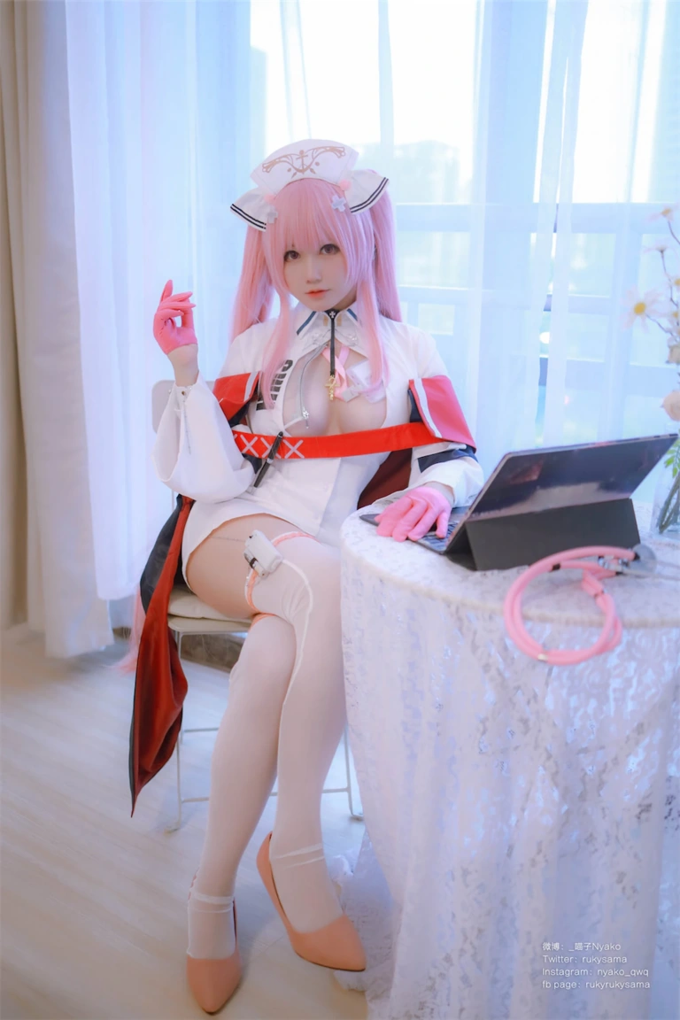 Nyako喵子《英仙座护士》主题写真：65张全套美图